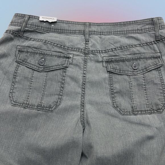 SONOMA Women’s 8 Gray Lightweight Denim Capri Pant - Picture 3 of 4
